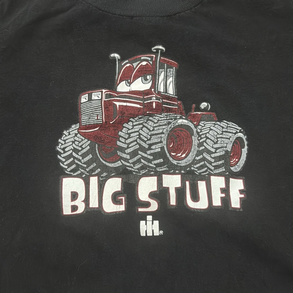 Case IH size 4 short sleeve T-shirt with a tractor and ‘big stuff’ on it. - Picture 3 of 4